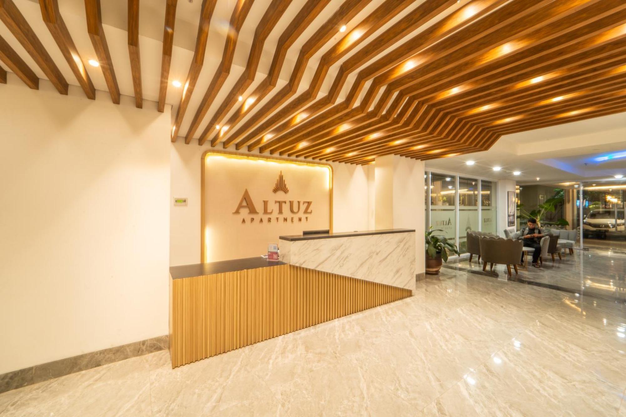 Redliving Apartemen Premium Exclusive Seturan Yogyakarta Exterior foto
